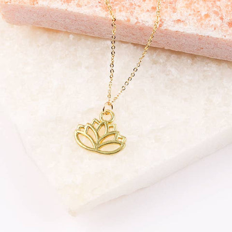 Cutout Lotus Necklace (Gold)